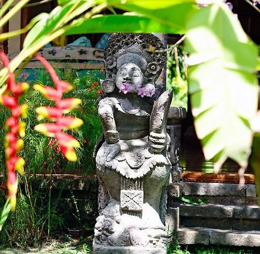 Villa Hibiscus *